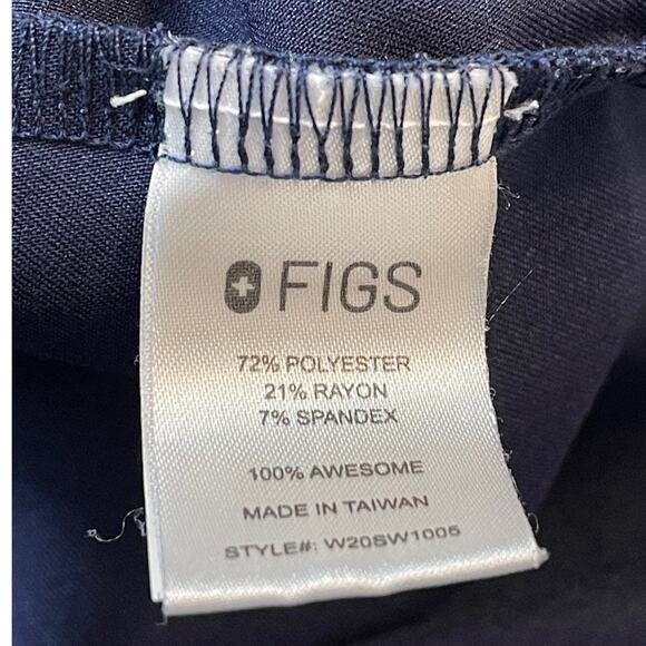 FIGS Technical Collection Scrub Top Women’s Medium Navy Blue Medical Uniform - Picture 6 of 6